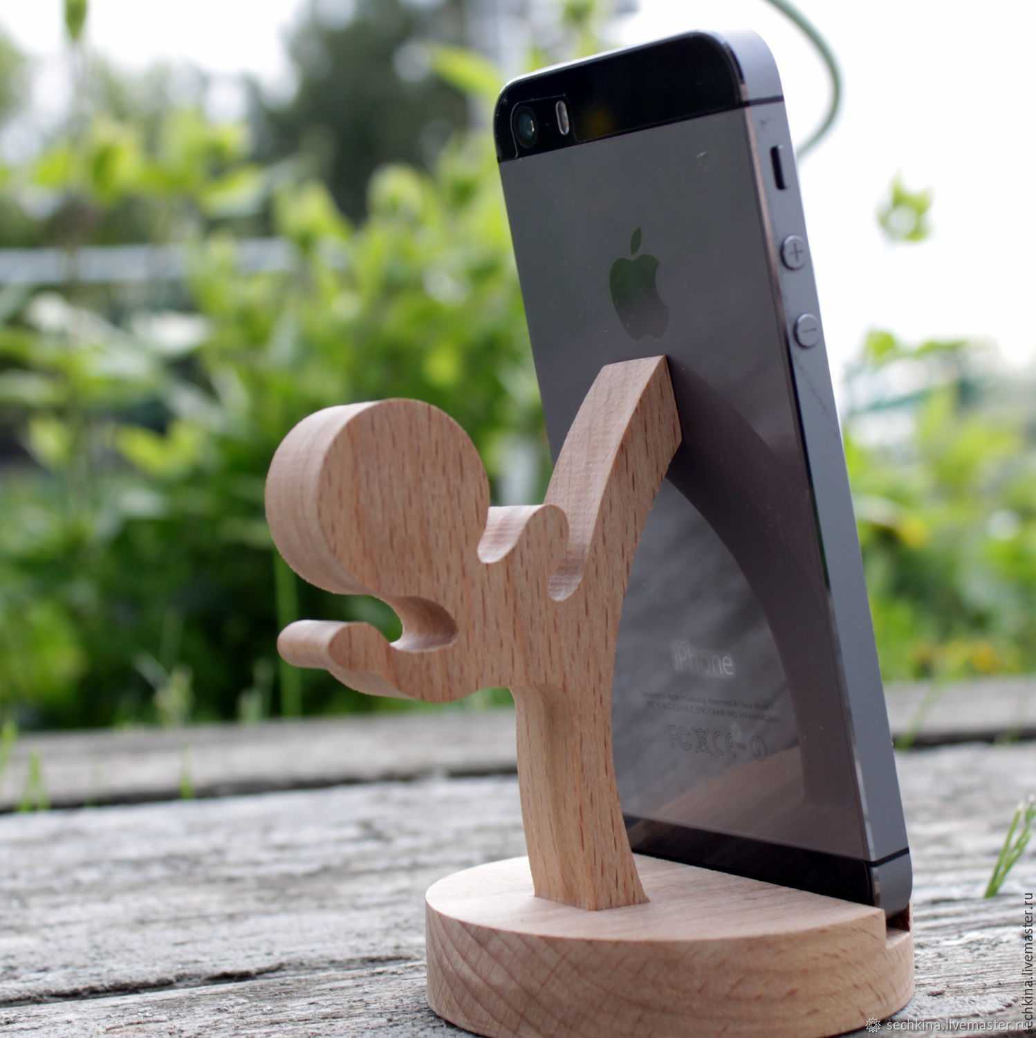 Подставка для телефона своими руками: как сделать из бумаги, из дерева :: syl.ru